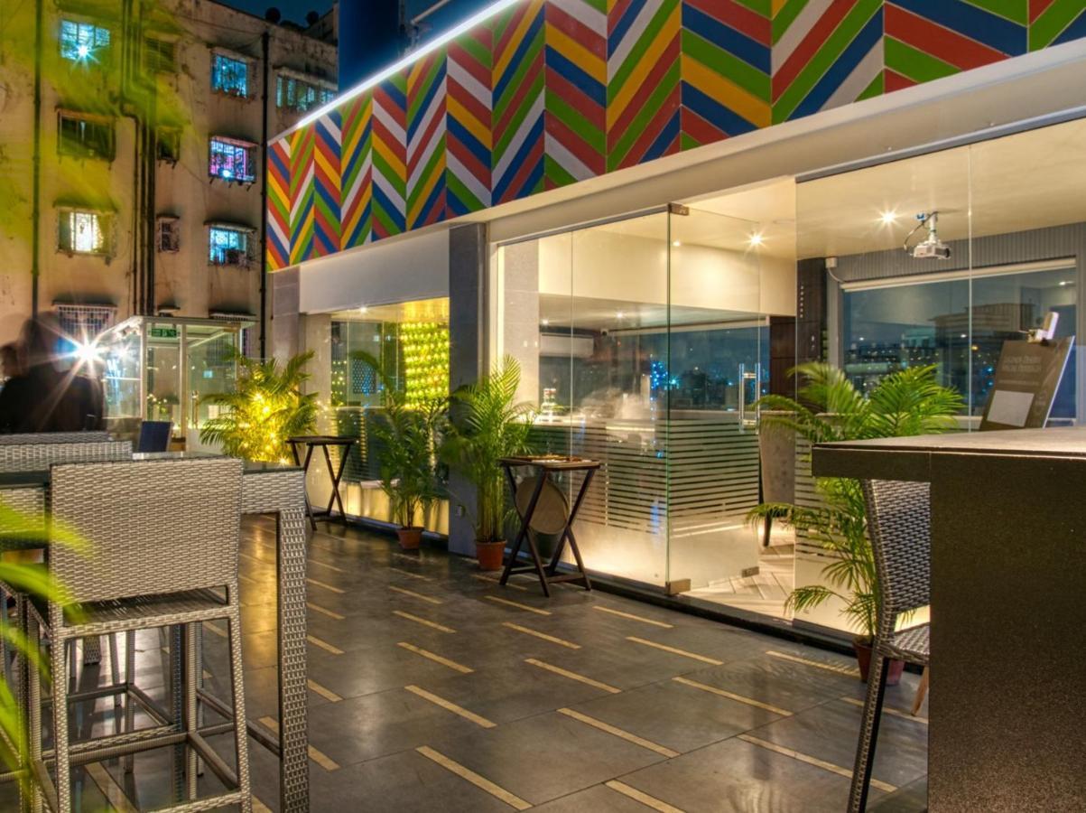 Hotel The Samilton Calcutta  Esterno foto