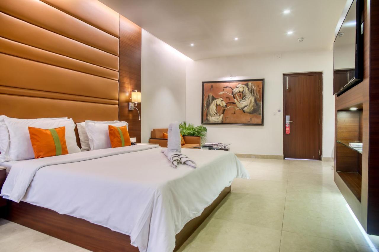 Hotel The Samilton Calcutta  Esterno foto