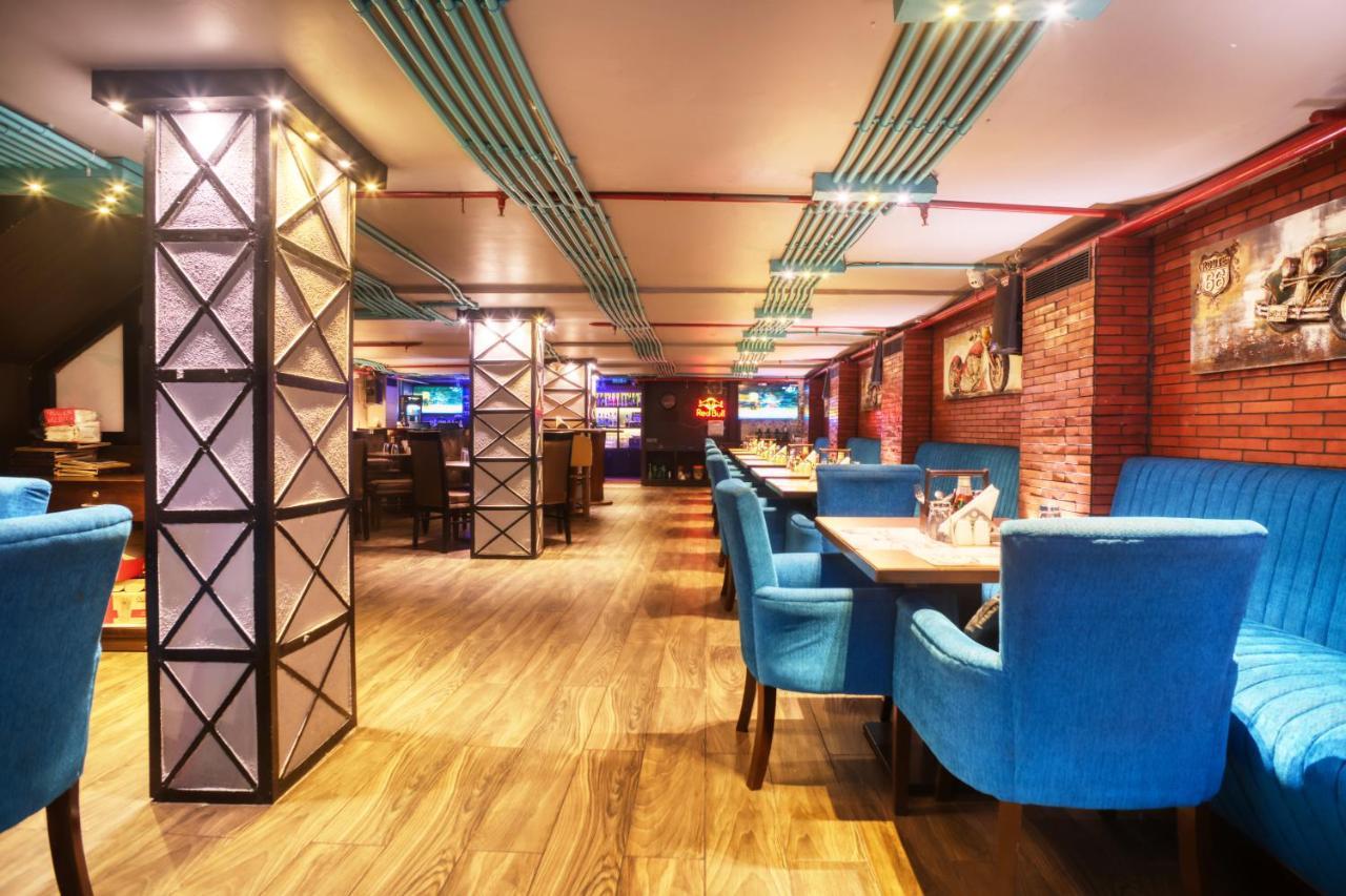 Hotel The Samilton Calcutta  Esterno foto